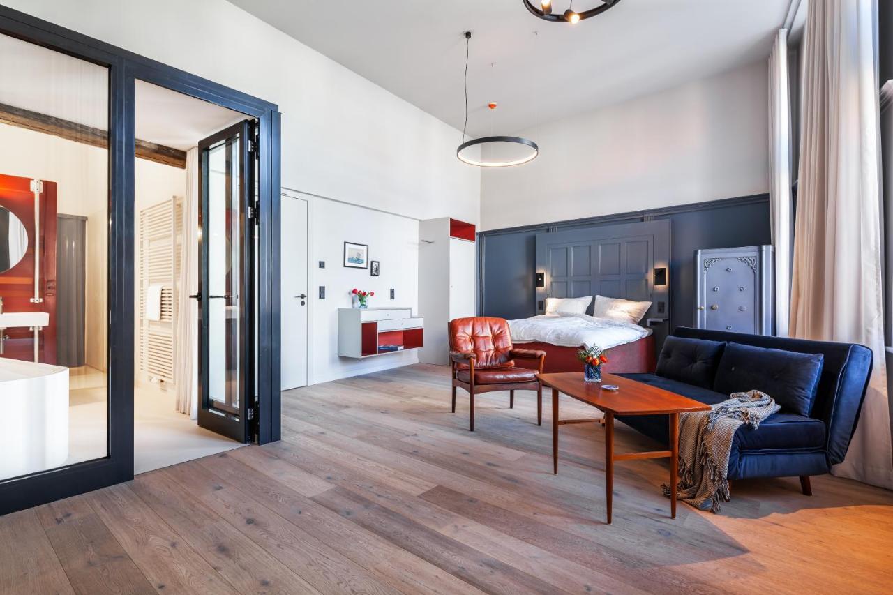 Hotel Die Reederin Lübeck Exteriör bild