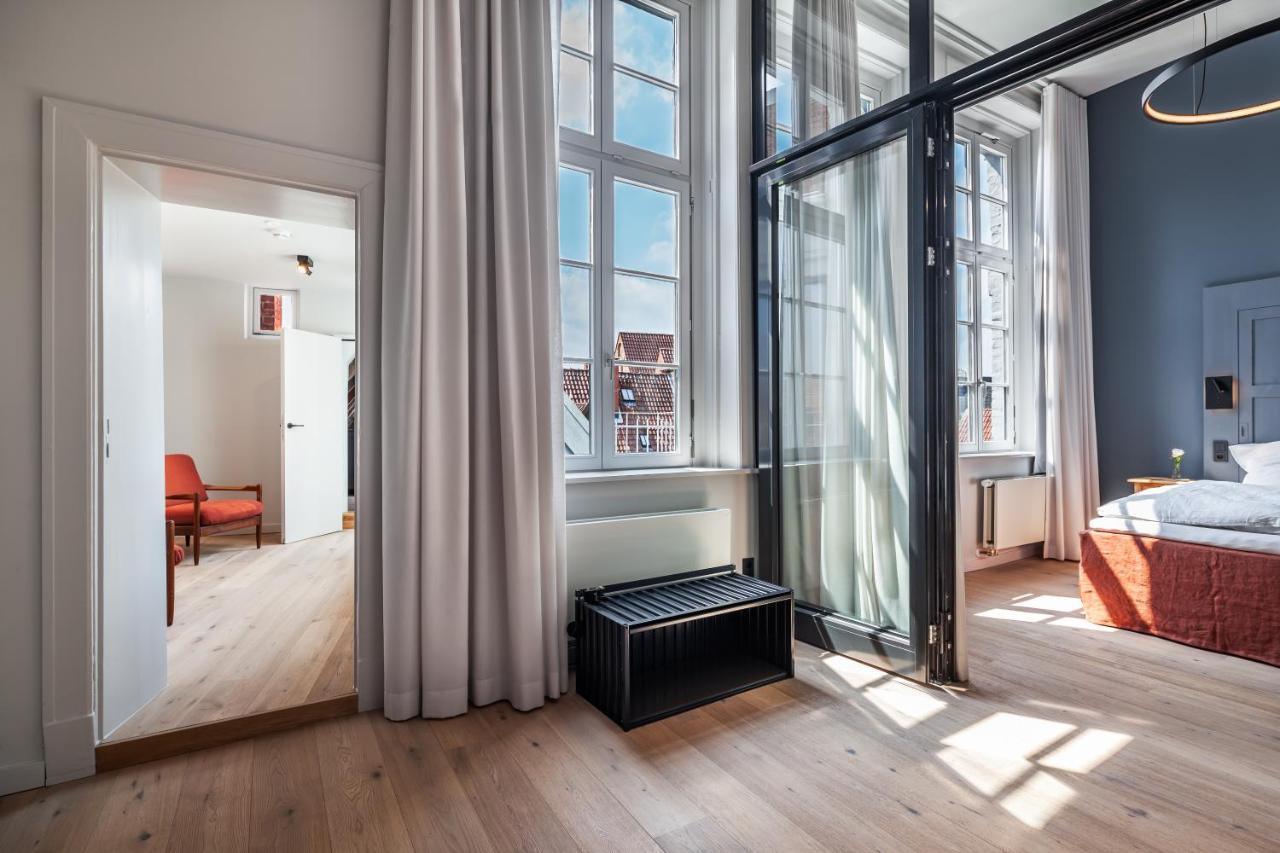 Hotel Die Reederin Lübeck Exteriör bild